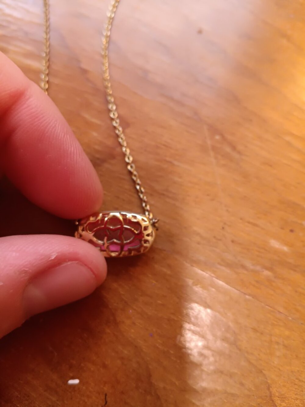 Kendra Scott Necklace - Picture 4 of 6